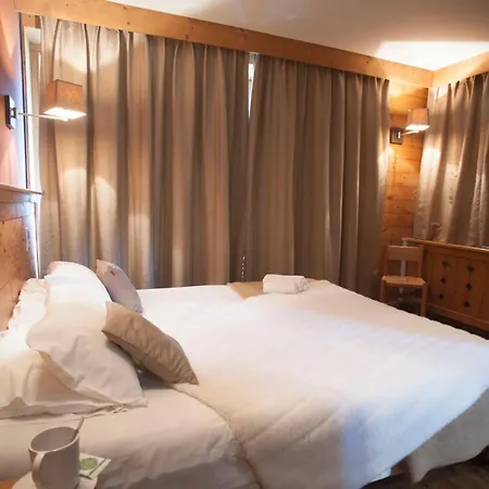 Le Monal Hotel 3*