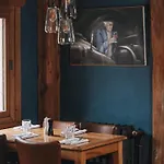 Logis Le Monal סנט-פואה-טארונטז