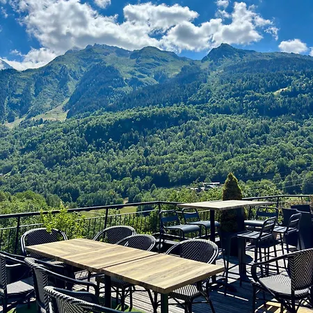Le Monal 3*