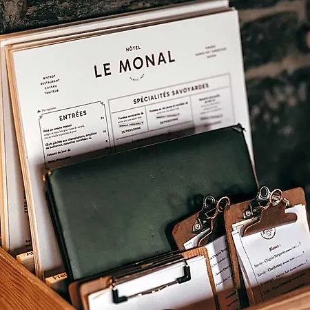فندق Le Monal 3*